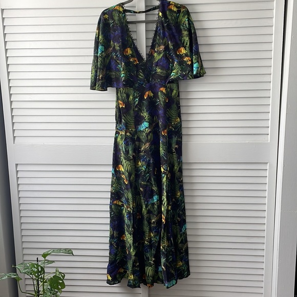 H&M TROPICAL PRINT DRESS - Picture 3 of 5